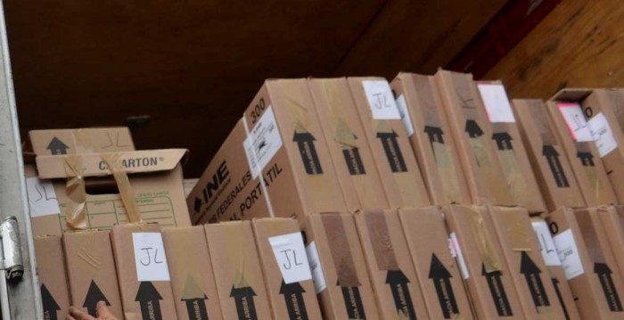 Comando armado roba paquetes electorales en Macuspana, Tabasco