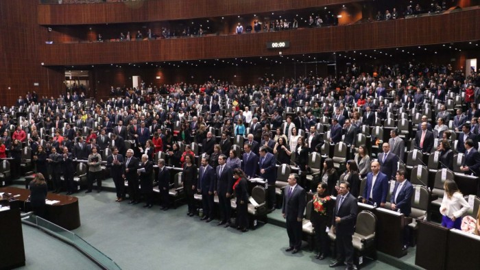 Se suman 4 diputados del PT a bancada de Morena