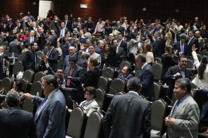 Diputados de legislatura saliente se repartieron 3 mil 500 mdp que no requirieron comprobación