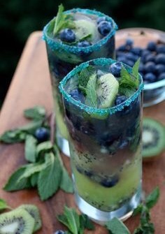 Mojito de Kiwi y arándano.