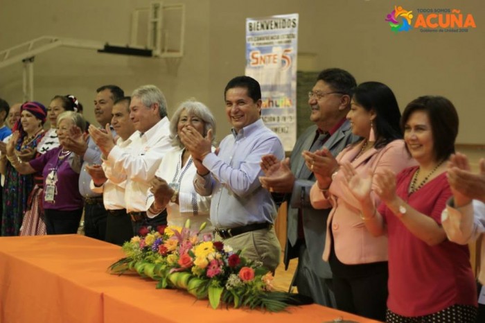 Inauguran Séptima Convivencia de Jubilados y Pensionados de la SeccionV en Acuña Coahuila.