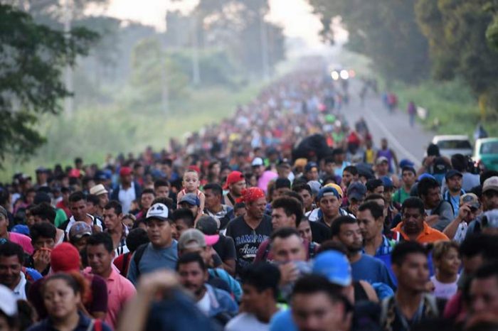 Caravana de guatemaltecos intentará llegar a EU