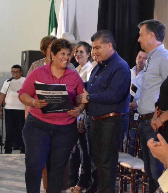 ENTREGA MARS 528 ESCRITURAS A FAMILIAS DE LA REGIÓN CARBONÍFERA