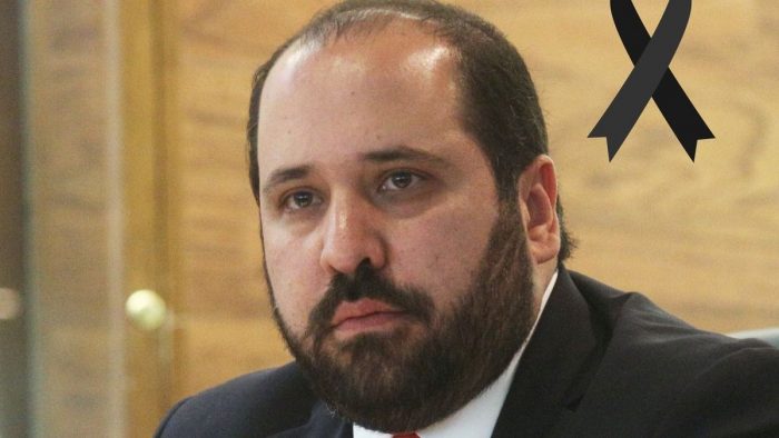Carlos Bonnin, comisionado del INAI, cayó de un quinto piso ; abren investigación