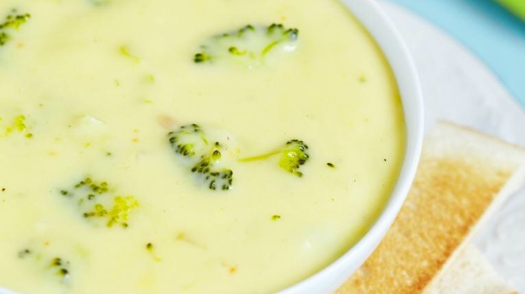 Crema de papa y brócoli.
