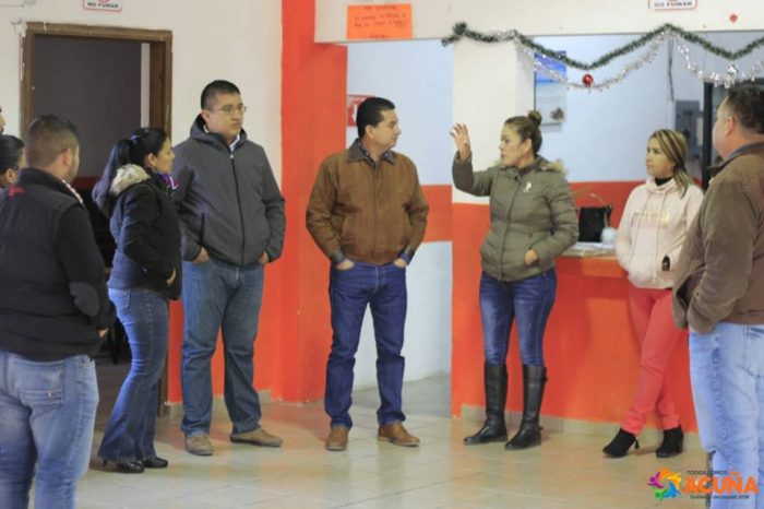 Realiza Roberto De Los Santos Vazquez visita a los Centros Comunitarios para Presupuestar Equipamiento en 2019.