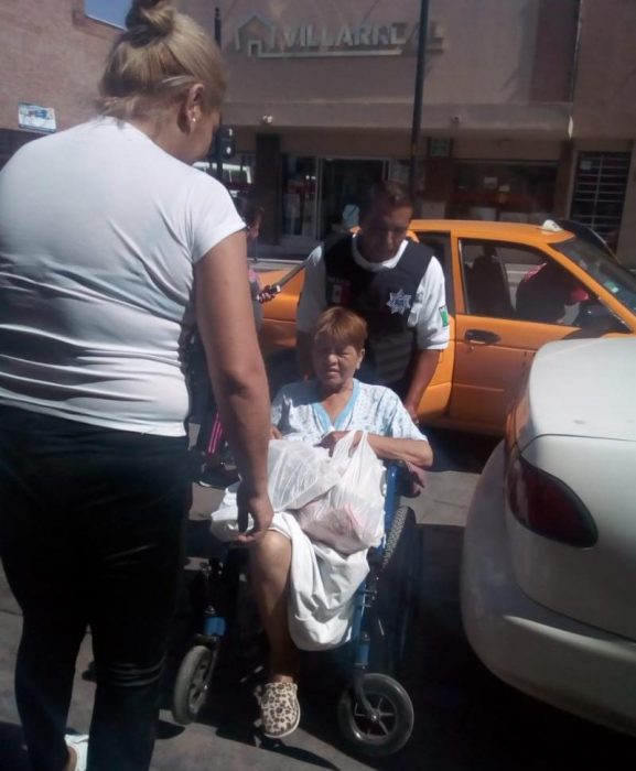 Aplican proximidad social policías recién egresados