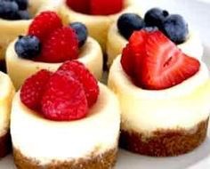 Mini pay’s de queso.