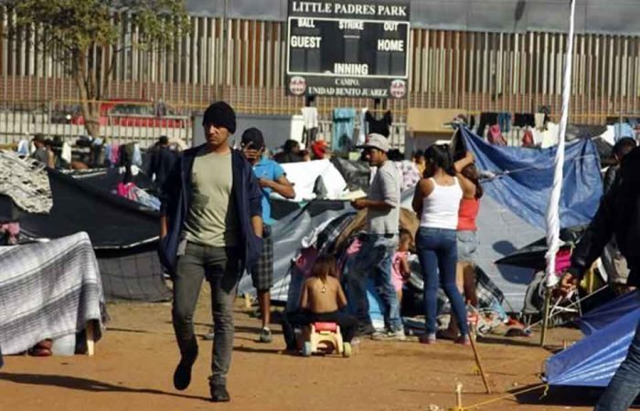 Ofrecen 45 mil plazas a caravana migrante en zona fronteriza