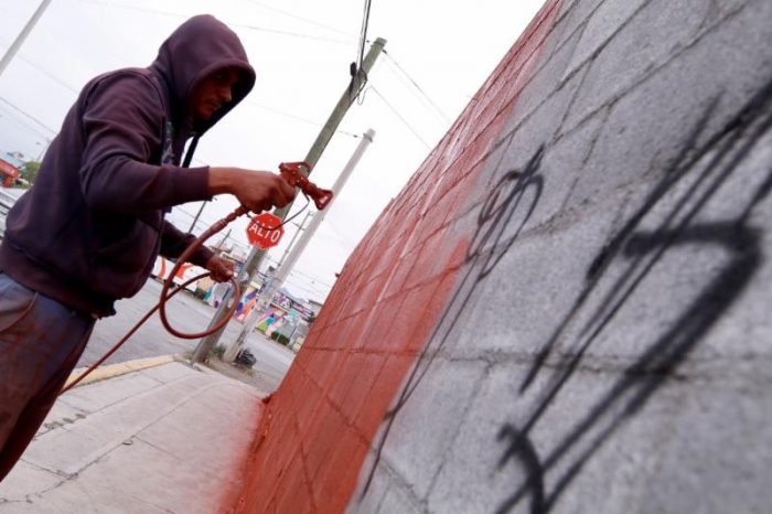 Elimina Municipio más de 559 mil metros cuadrados de grafitti