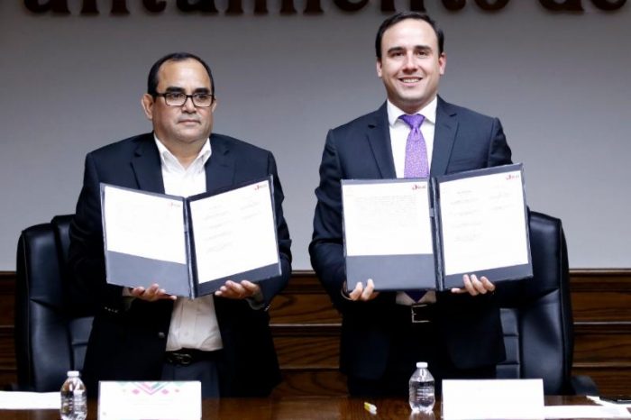 “Más allá de la transparencia y rendición de cuentas está la honestidad”: Manolo Jiménez