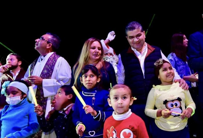 DE LA MANO DEL GOBIERNO Y DIF  COAHUILA LLEGA LA MAGIA DE LA NAVIDAD A TORREÓN
