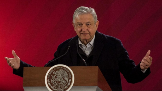 Se firmaron contratos para adquirir 571 pipas con un costo de 85 mdd: AMLO
