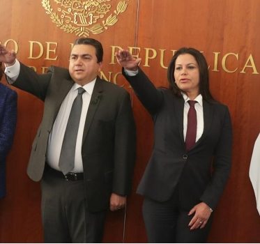 Roberto Moya rinde protesta como suplente de Moreno Valle
