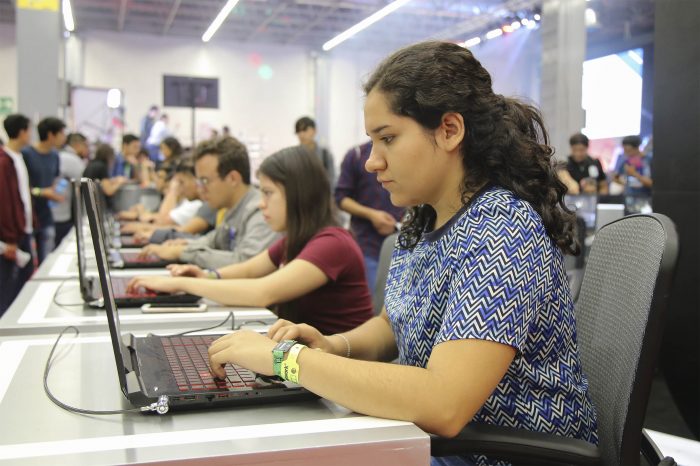 Inicia registro para becas de AMLO; vincularán a jóvenes a trabajos según sus intereses