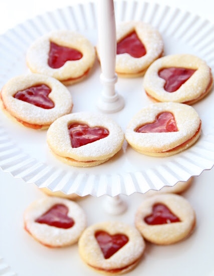 Galletas con mermelada.