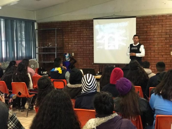 Lleva Comisión de Seguridad pláticas preventivas a escuelas