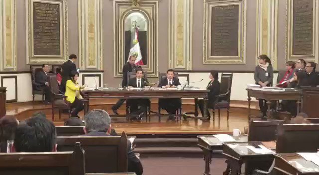 Eligen a Guillermo Pacheco Pulido como gobernador interino de Puebla