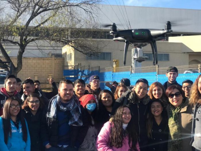 Realizan estudiantes visitas al Centro de Control y Comando