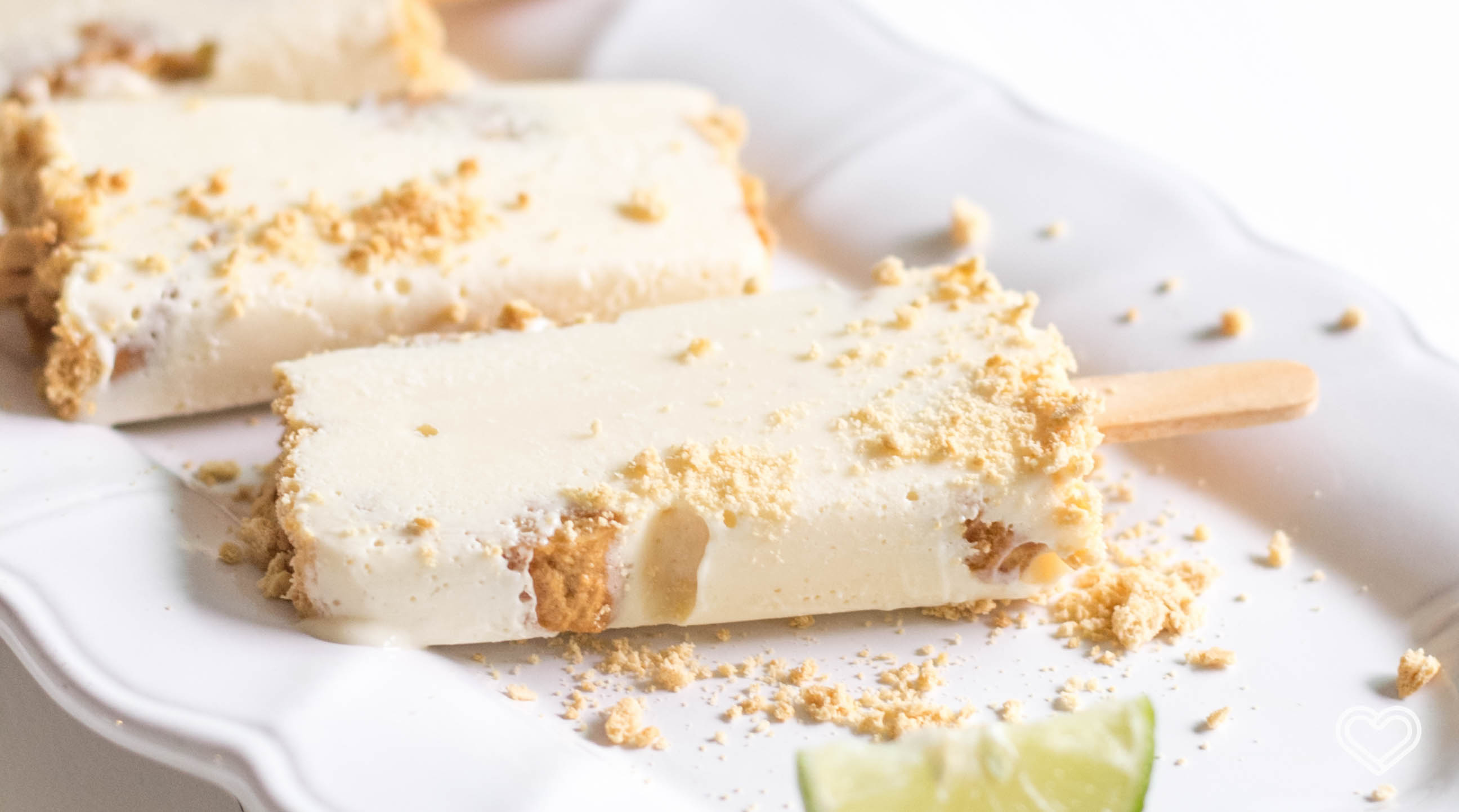 Paleta de pay de limón.