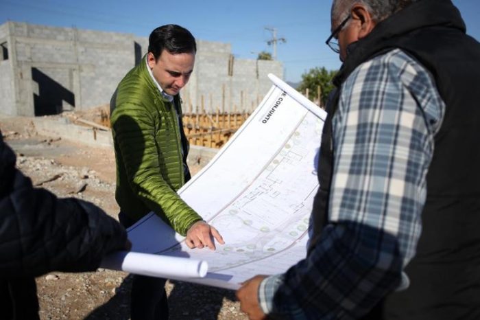 Supervisa Alcalde construcción del Multideportivo El Sarape