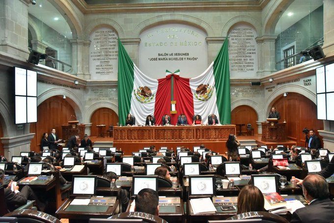 Elimina congreso mexiquense escoltas y asistentes para exgobernadores