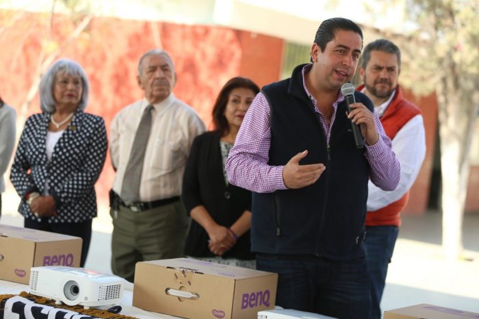 “LA EDUCACIÓN ES PRIMORDIAL EN RAMOS ARIZPE” ENTREGA DE PROGRAMA ESCUELAS AL 50