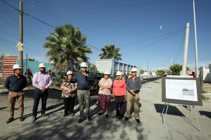 SEGUIMOS EMBELLECIENDO Y MEJORANDO LAS CALLES DE RAMOS ARIZPE