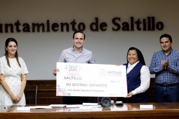 Entrega Alcalde apoyo a estancias infantiles de Saltillo
