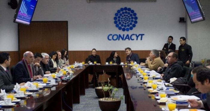 Despilfarro y lujos en el Gobierno de la 4T