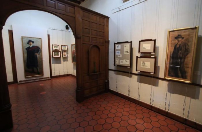 Invitan a la Bienal Nacional de Autorretrato Rubén Herrera 2019