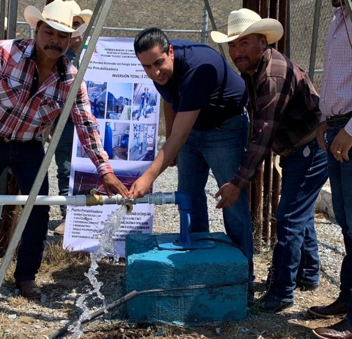 MÁS AGUA EN LOS EJIDOS, CUMPLIENDO COMPROMISOS