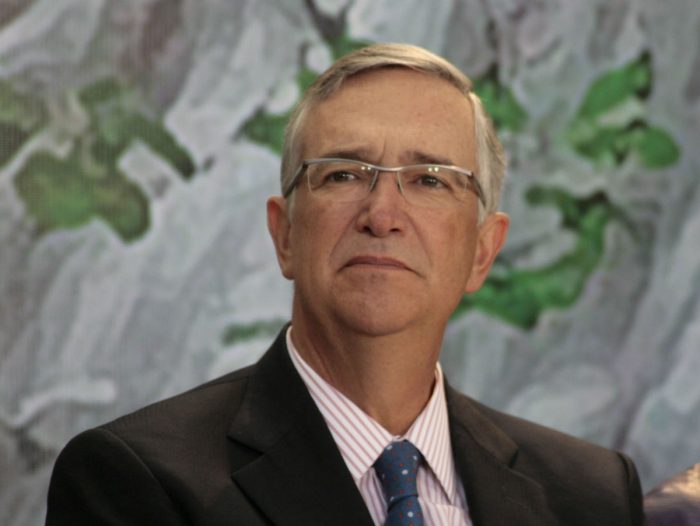 Implican a Ricardo Salinas Pliego en transacción de Fertinal