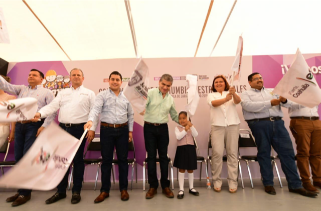 COAHUILA ESTÁ COMPROMETIDO CON LA INFRAESTRUCTURA ESCOLAR: RIQUELME