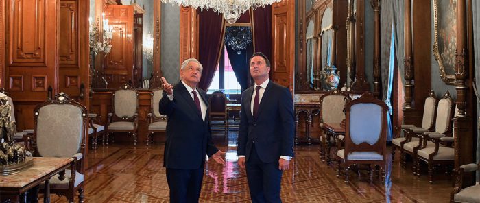 AMLO ya pasa las noches en Palacio Nacional con su familia