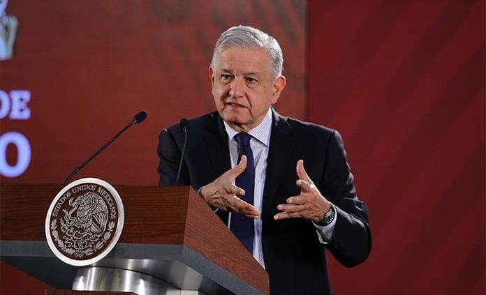 Policía Federal de Caminos no desaparece, aclara AMLO