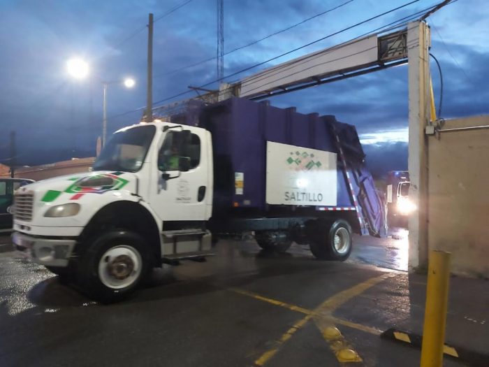 Mantienen autoridades monitoreo climático y reactivan servicios en la ciudad Mantienen autoridades monitoreo climático y reactivan servicios en la ciudad