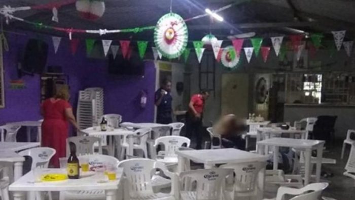 Asesinan a cinco dentro de bar en Tabasco