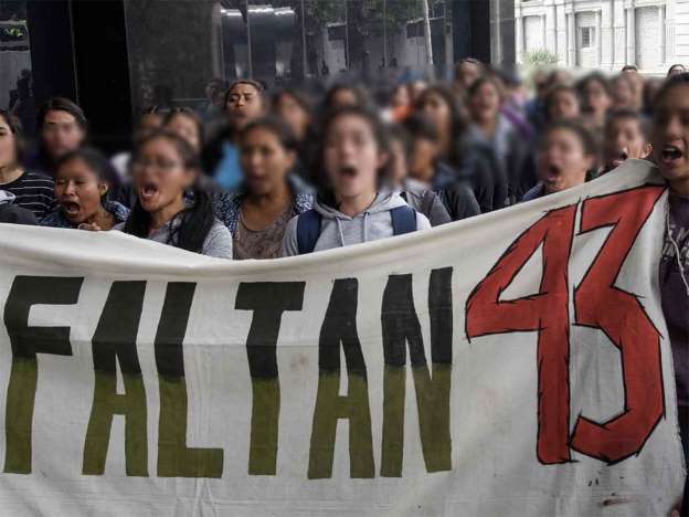 12 planteles, 8 prepas y los 5 CCH de la UNAM irán a paro por caso Ayotzinapa