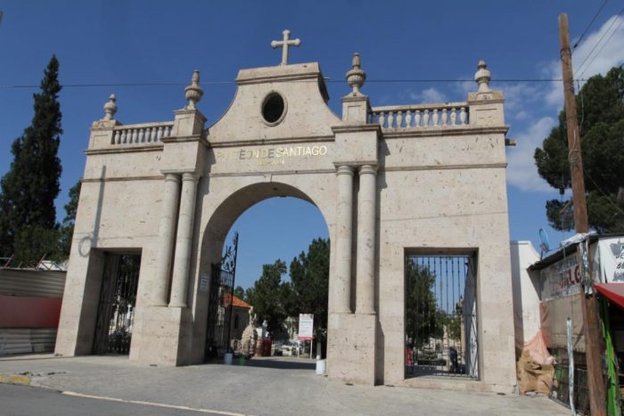 Gobierno Municipal invita a recorrido por el panteón de Santiago