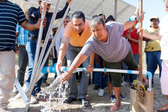 EN 24 EJIDOS DE RAMOS ARIZPE SOLUCIONADO EL TEMA DE LA FALTA DE AGUA