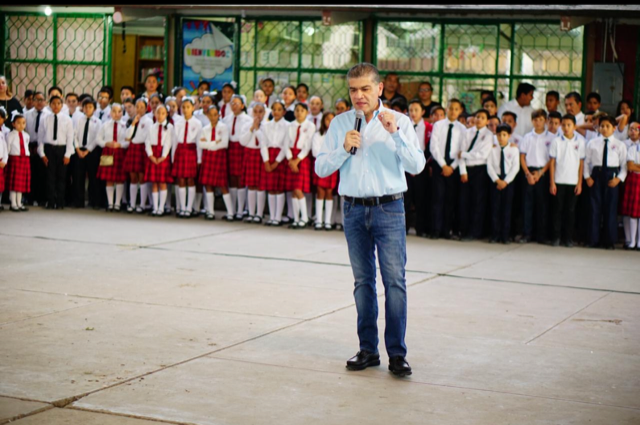 GOBERNADOR RIQUELME, COMPROMETIDO CON LA EDUCACIÓN DE COAHUILA