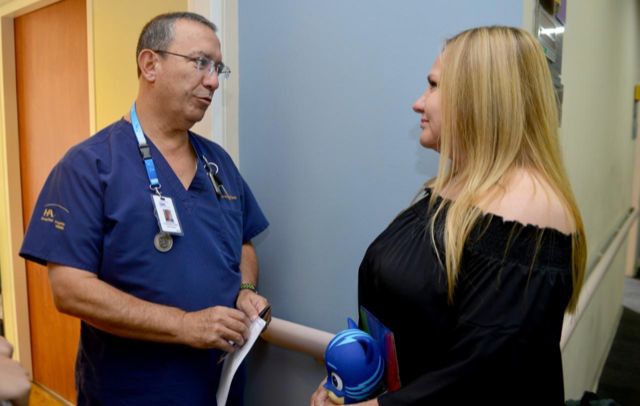 EN EL DÍA DEL MÉDICO, DIF COAHUILA RECONOCE LABOR DE PROFESIONALES DE LA SALUD
