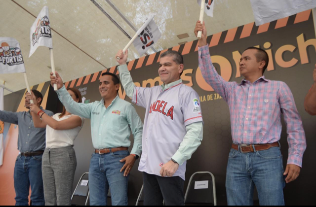 CONCLUYE RIQUELME GIRA DE OBRAS POR LA REGIÓN CENTRO