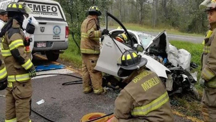 Mueren 4 jóvenes en accidente automovilístico en Morelia