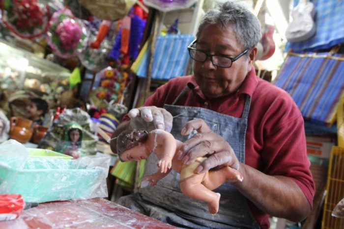 Celebran saltillenses a lo grande al Mercado Juárez