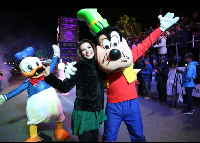 DIF COAHUILA VISTE DE COLORES MONCLOVA CON ‘LUZ Y MAGIA’