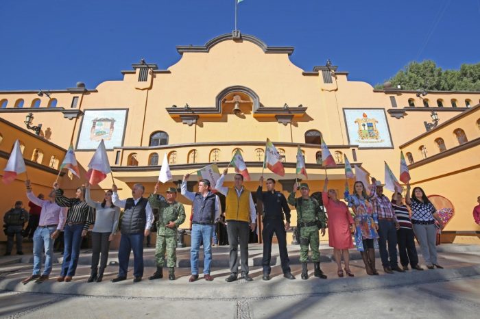 CHEMA MORALES ARRANCA OPERATIVO NAVIDEÑO EN RAMOS ARIZPE