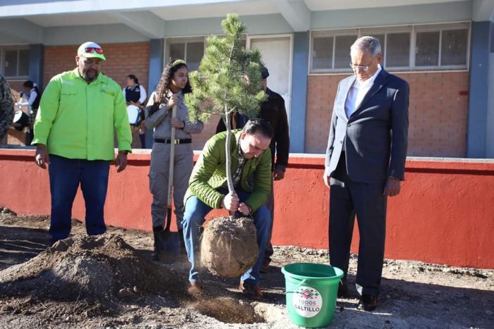 Continúan proyecto de mega reforestación en Saltillo
