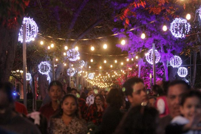 Continúan actividades de Navidalia en Saltillo